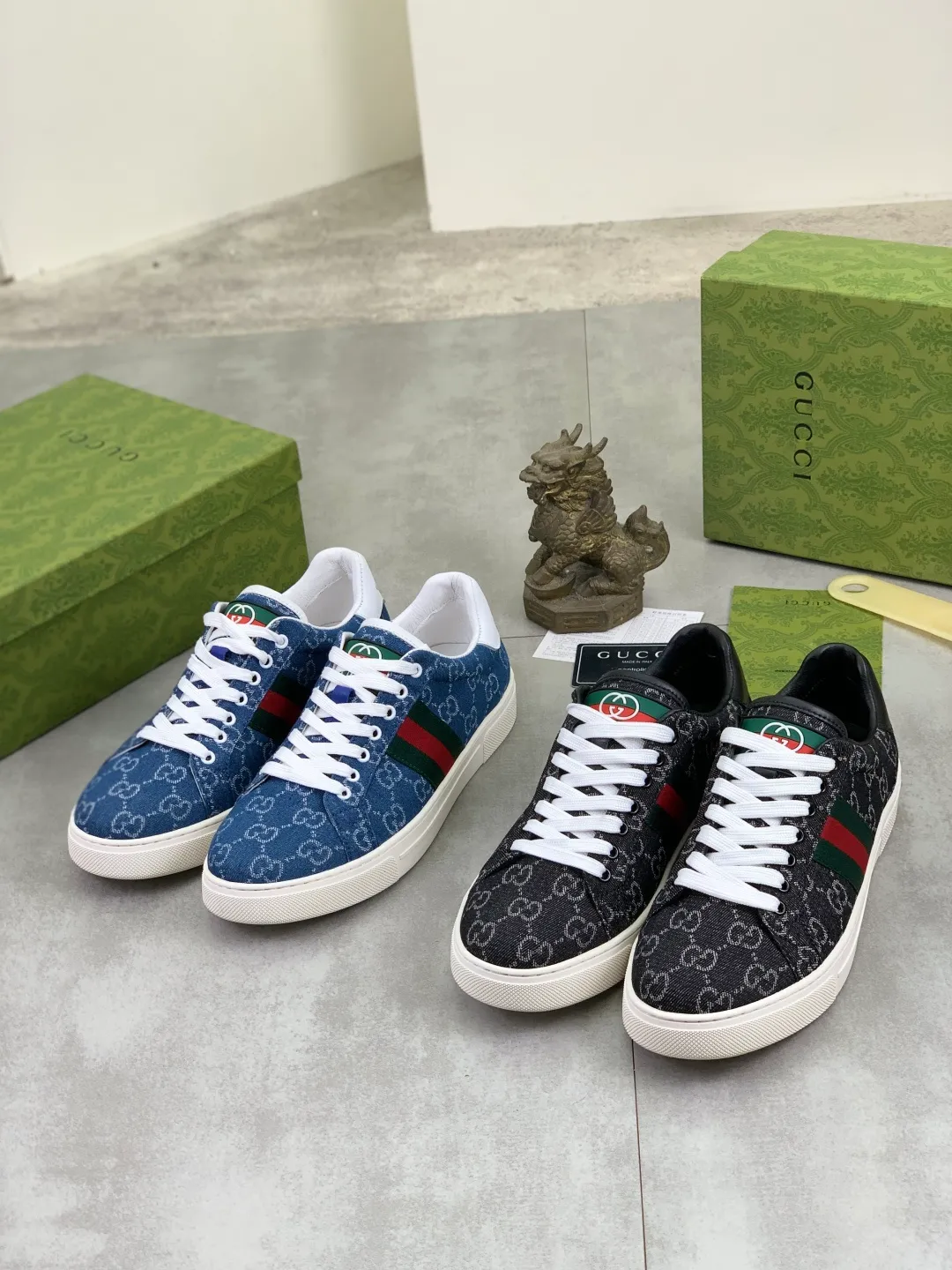 Men's men's shoes P400💰【New style】🆘 The latest model from Gucci's official website🎁Classic casual and fashionable men's shoes👟Hot style💥The style is simple and elegant, exclusive for trendy men. Unique official website's latest brand elements👑Gucci original decoration, fashionable and generous, the fabric is made of original soft calfskin➕Comfortable soft sheepskin lining ✅The official website specifies wear-resistant rubber outsole_full of elasticity, classic model taken in real life🎬Color: 2️⃣colors available😍Number: 38-44